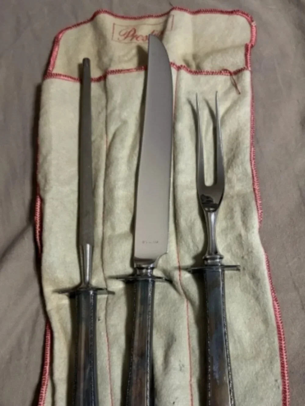 Oneida Prestige BORDEAUX 3- Piece Steak Carving Set Silverplate